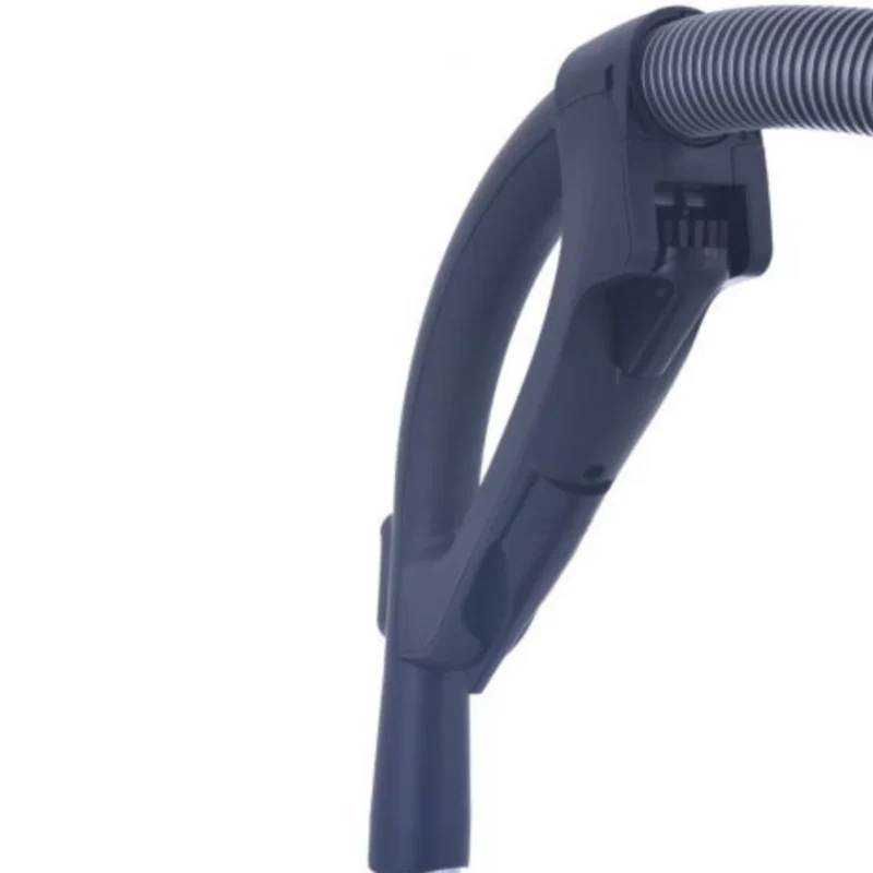 panasonic-malaysian-vacuum-cleaner-1900w-red-mc-cg711-angle6